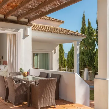 Oleandro Villa